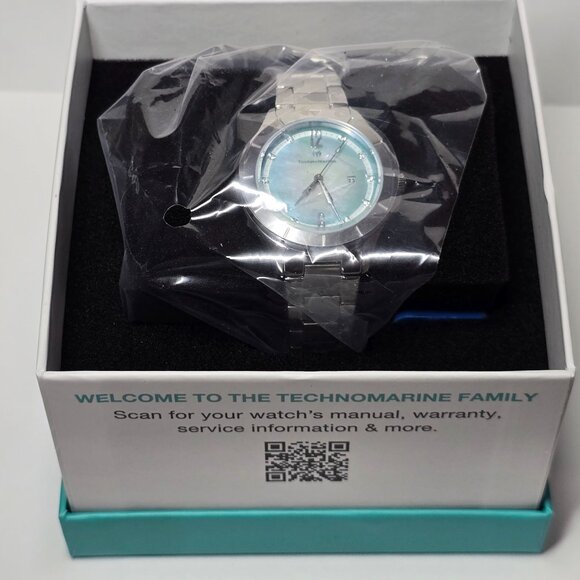 TechnoMarine Luna Tides Women's Watch w/ Mother of Pearl Dial 33mm (TM-826000) - Picture 10 of 11